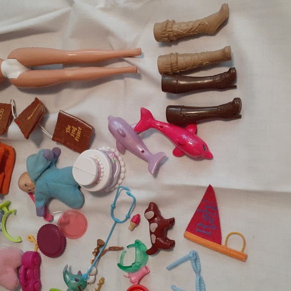 Mostly Barbie accessories and 1 Barbie with misc items - Picture 2 of 6